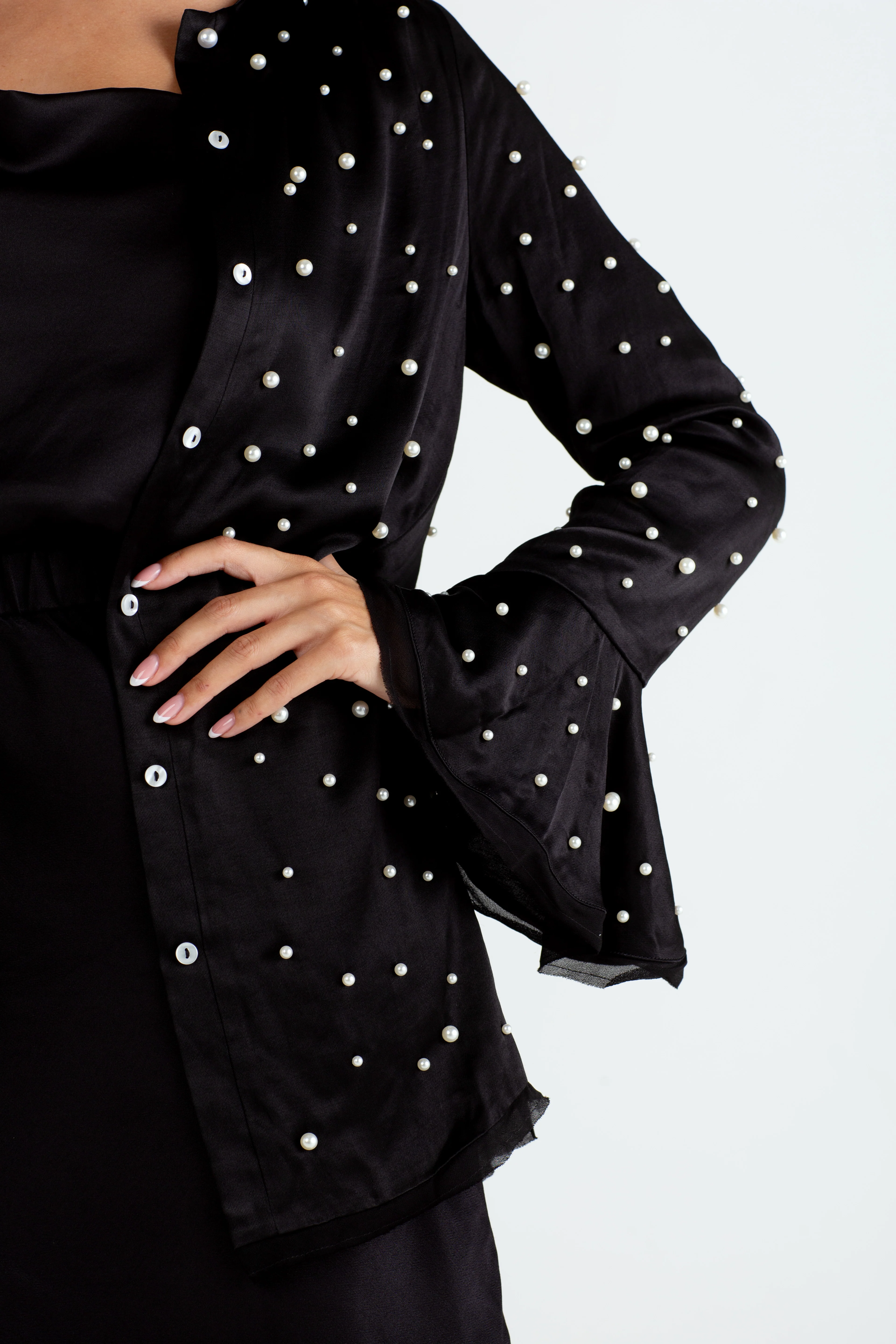 "The Aisling" - Pearl Blouse Long (Black) - Image 5