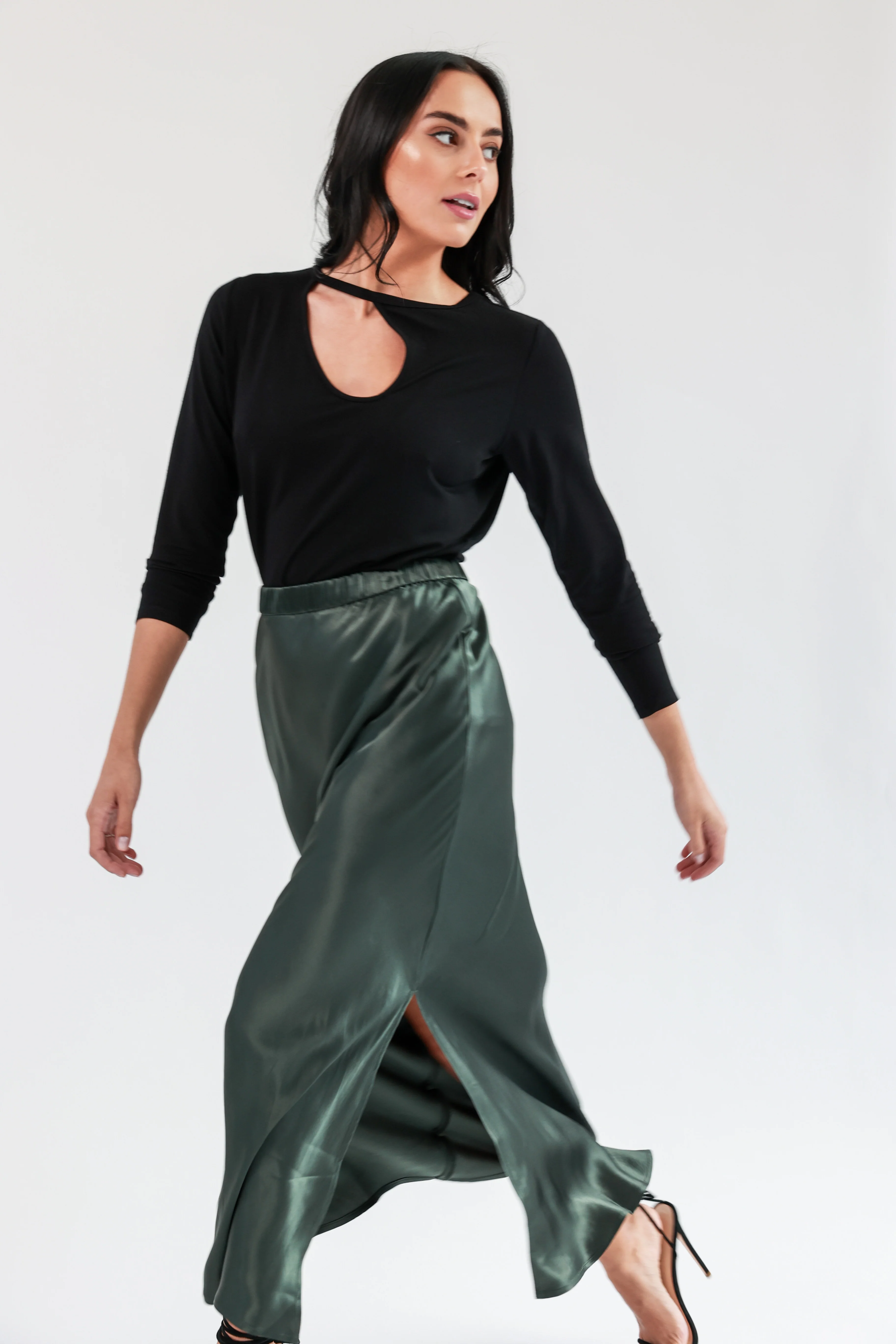 "The Orla" - Satin Midi Skirt (Khaki) - Image 3