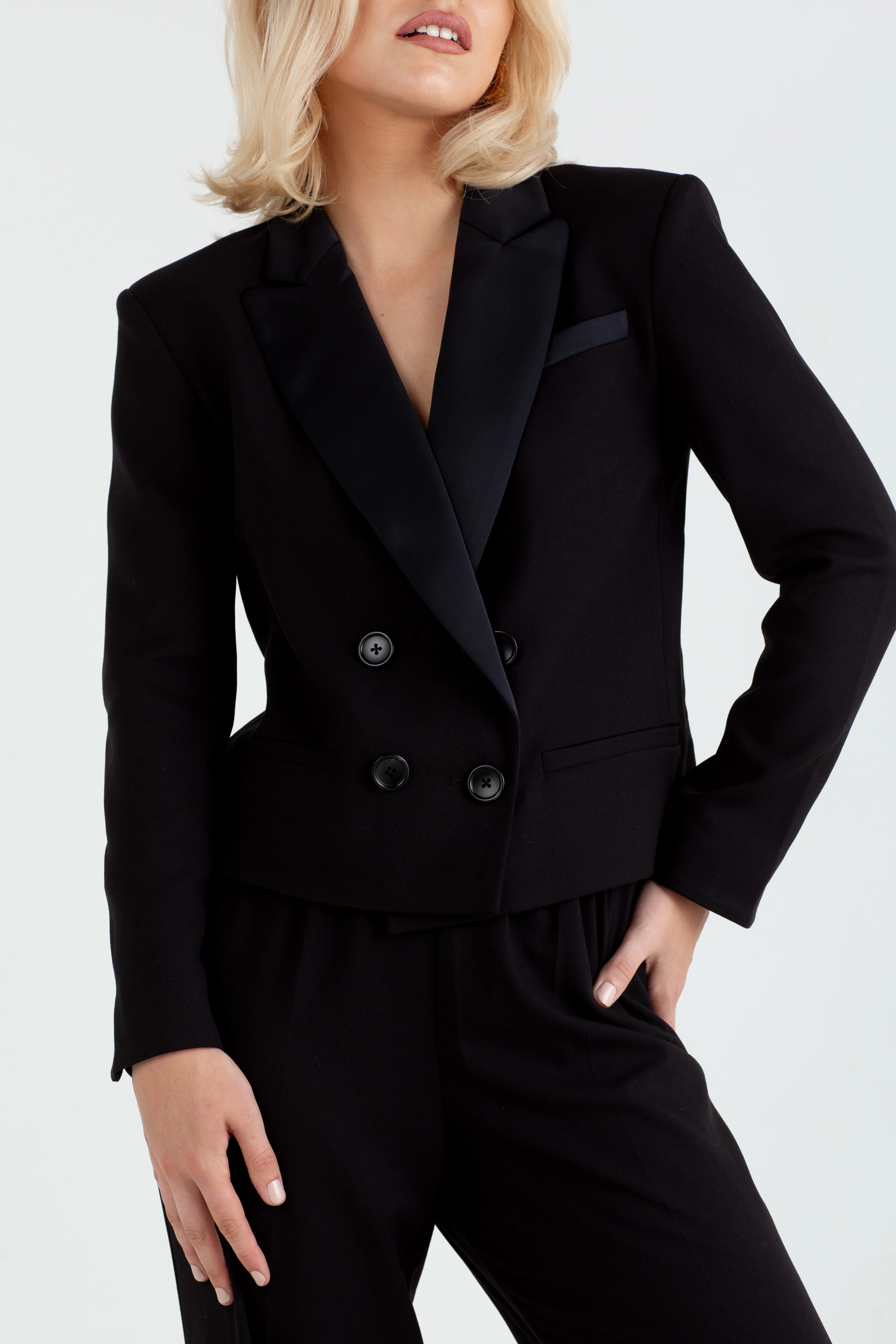 "The Tori" - Crop Blazer (Black) - Image 5